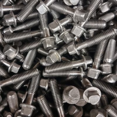 Tri head screws